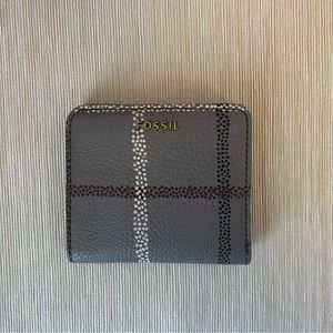 Fossil Bifold wallet.